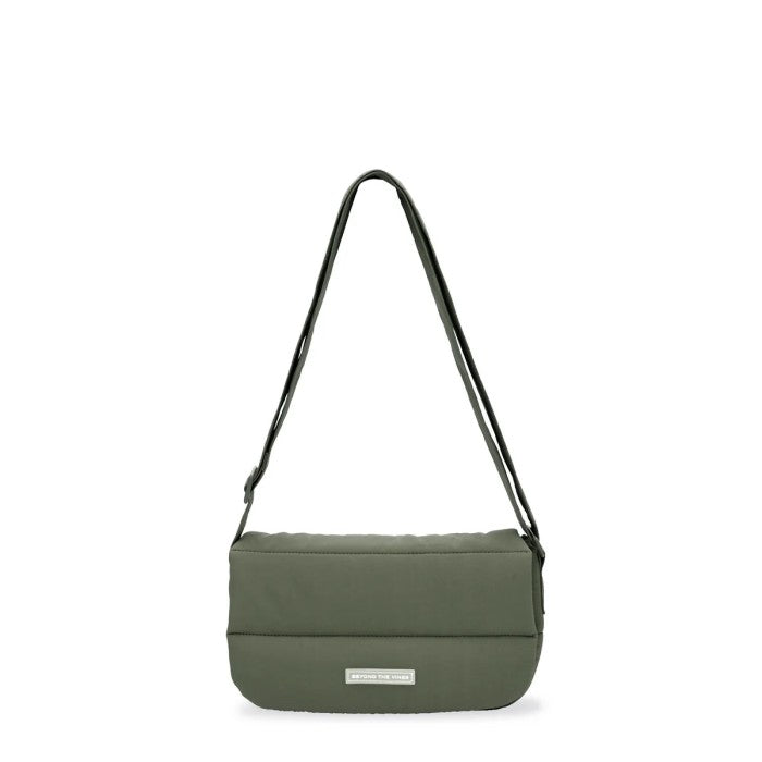 Beyond The Vines BTV Pocket Poofy Bag - Mrs. Porter