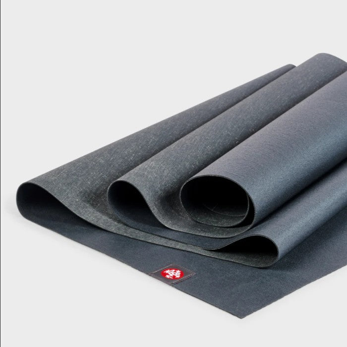 Manduka Eko Superlite Travel Yoga Mat 1.5mm - Mrs. Porter