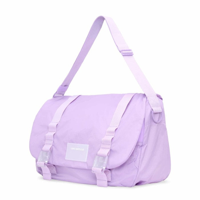 Beyond The Vines BTV ParaSatchel 002 - Mrs. Porter