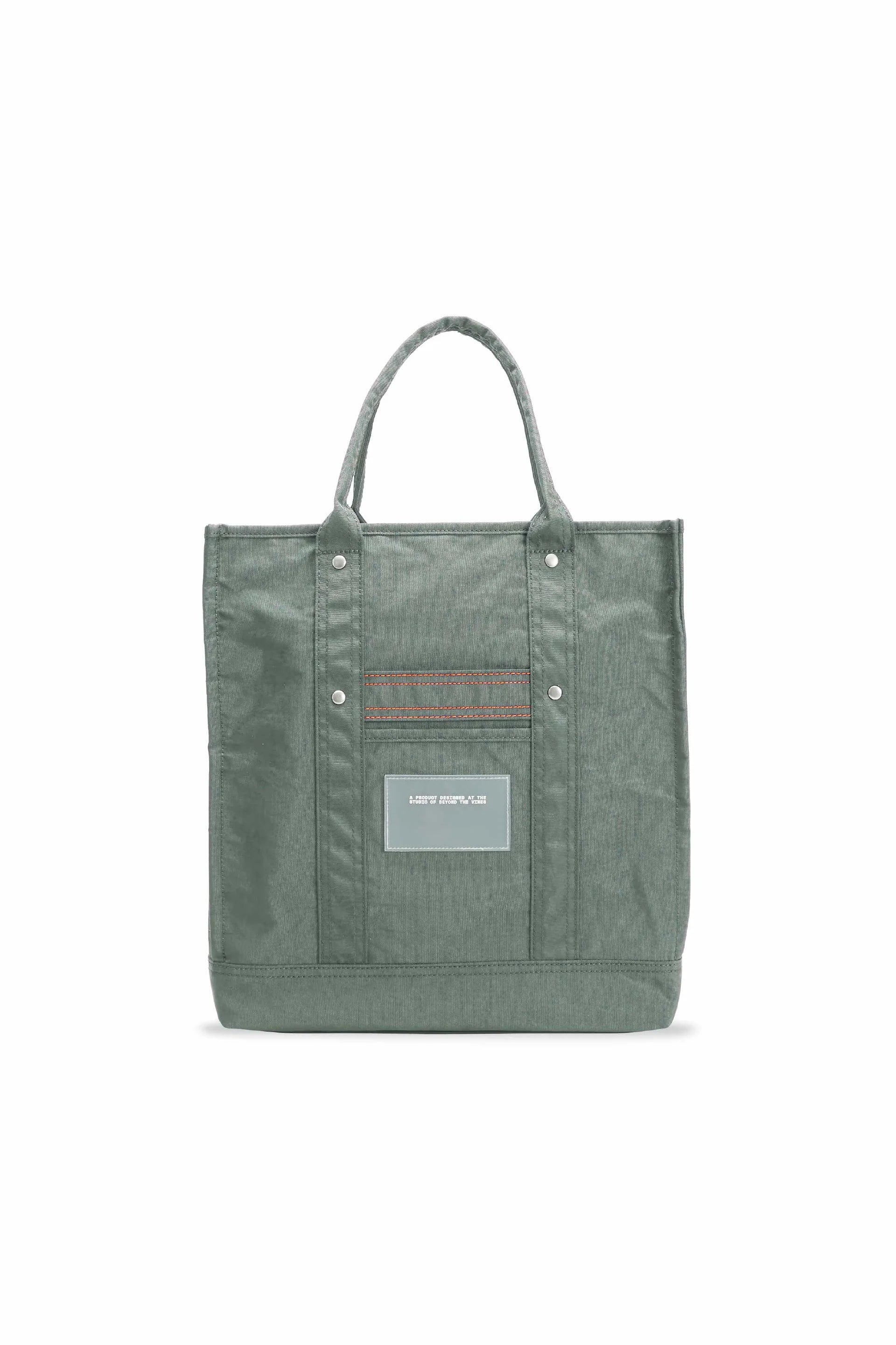 Beyond The Vines BTV Crunch Carryall 02 - Mrs. Porter