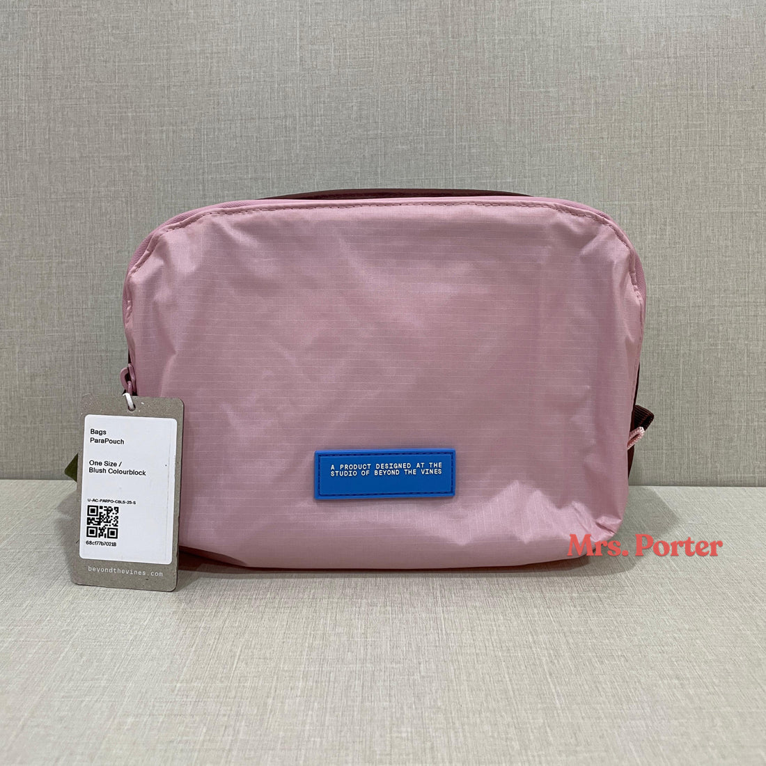 Beyond The Vines BTV ParaPouch Bag