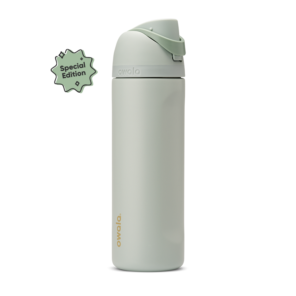 Owala FreeSip 24-Ounce (709ml) Insulated Stainless-Steel Water Bottle