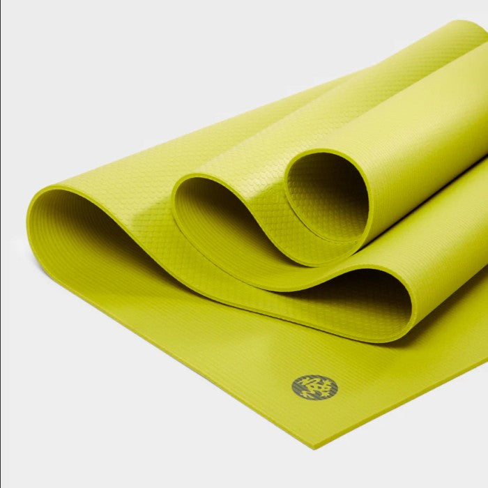Manduka ProLite Yoga Mat 4.7mm - Mrs. Porter