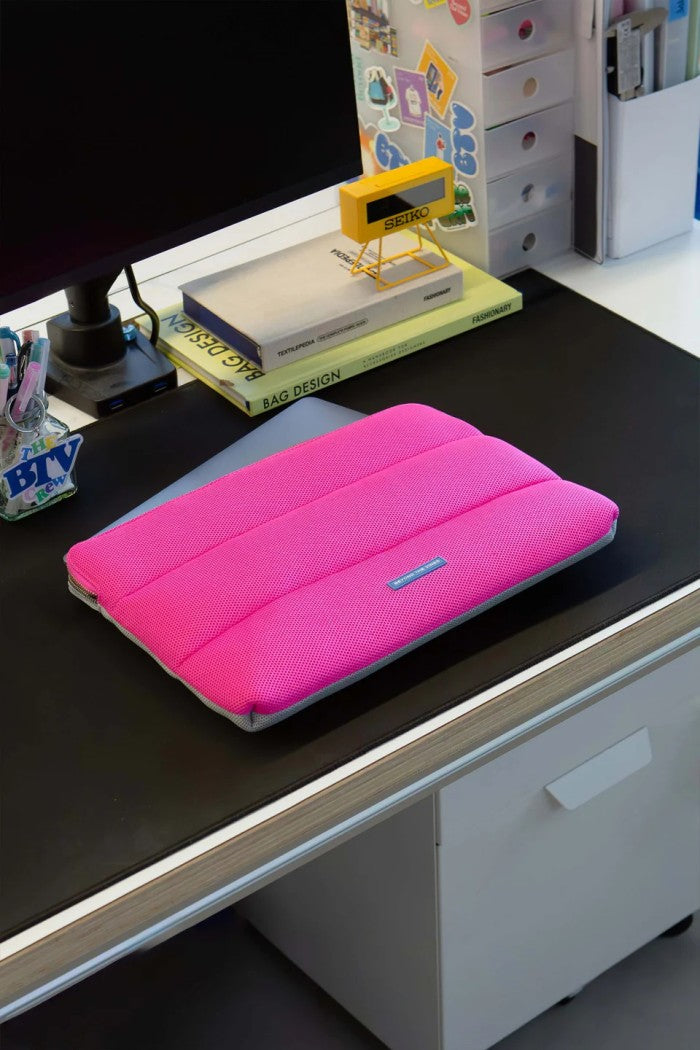 Beyond The Vines BTV Mesh Poofy Laptop Sleeve - Mrs. Porter