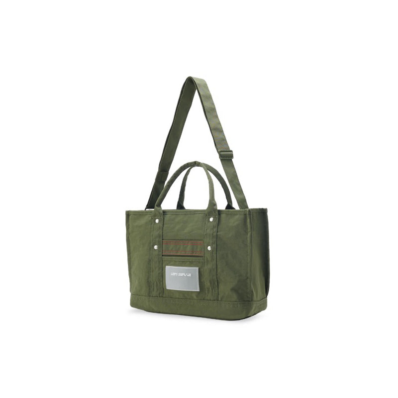 Beyond The Vines BTV Crunch Carryall 01 - Mrs. Porter