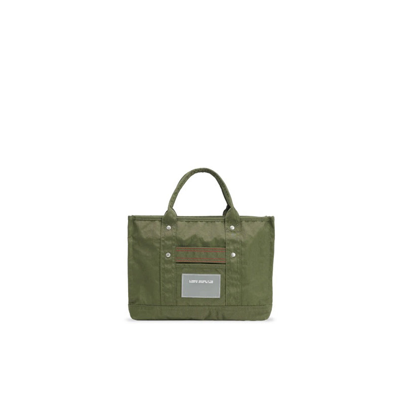 Beyond The Vines BTV Crunch Carryall 01 - Mrs. Porter