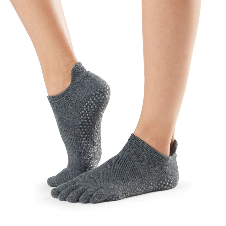 Toesox Full Toe Grip Socks - Mrs. Porter