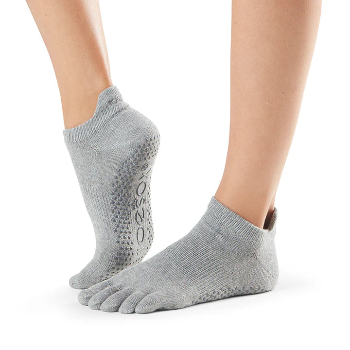 Toesox Full Toe Grip Socks - Mrs. Porter