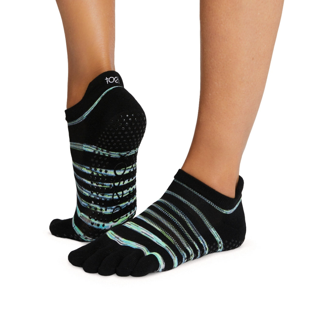 Toesox Full Toe Grip Socks - Mrs. Porter