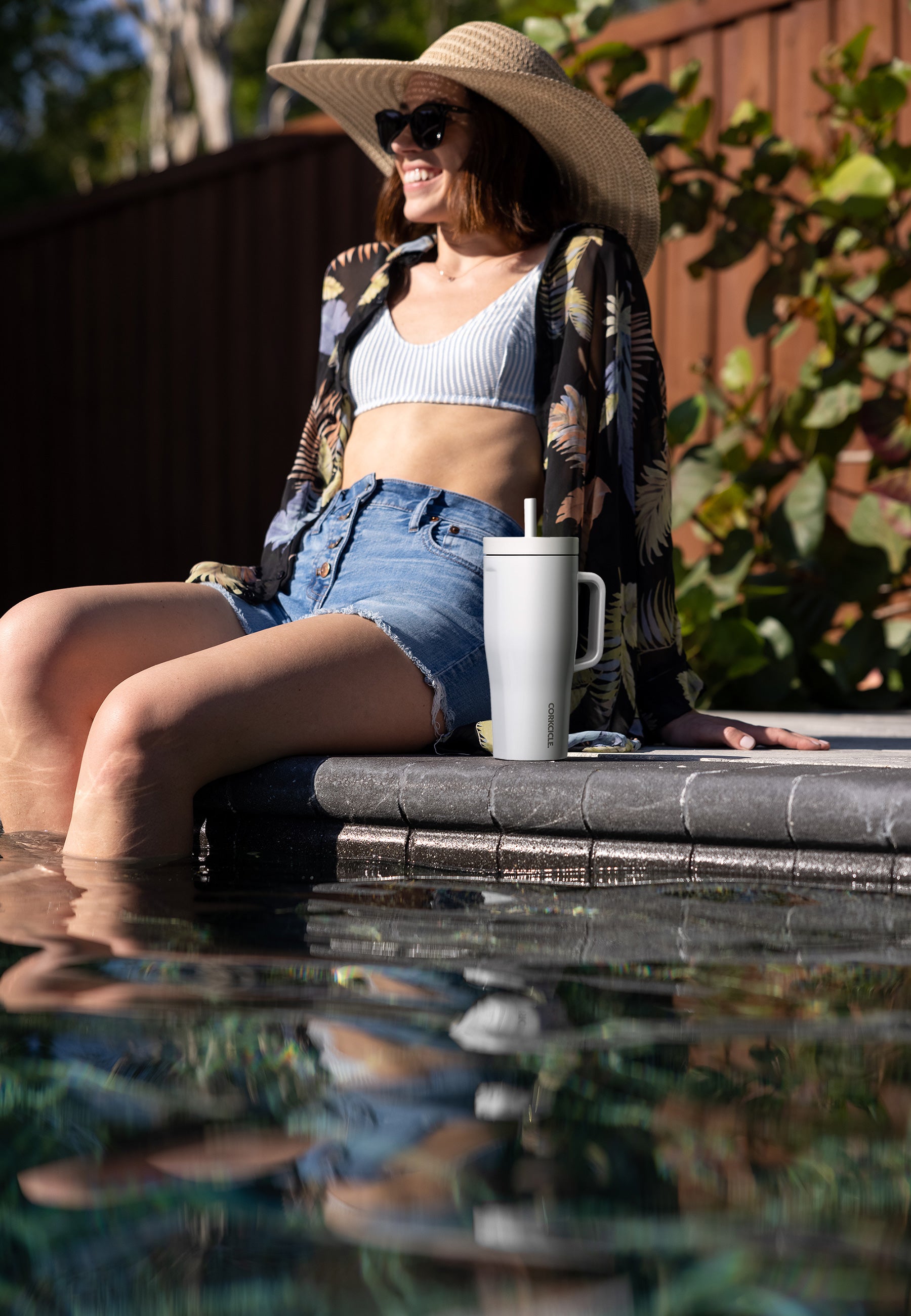 CORKCICLE Leakproof Cruiser 22oz (650ml) - Mrs. Porter