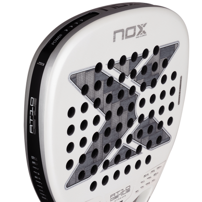 NOX AT10 LUXURY GENIUS ATTACK 12K ALUM XTREM 2026 BY AGUSTÍN TAPIA PADEL RACKET