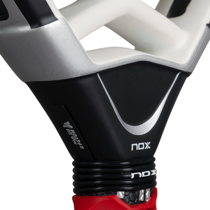 NOX AT10 LUXURY GENIUS ATTACK 18K ALUM 2026 BY AGUSTÍN TAPIA PADEL RACKET