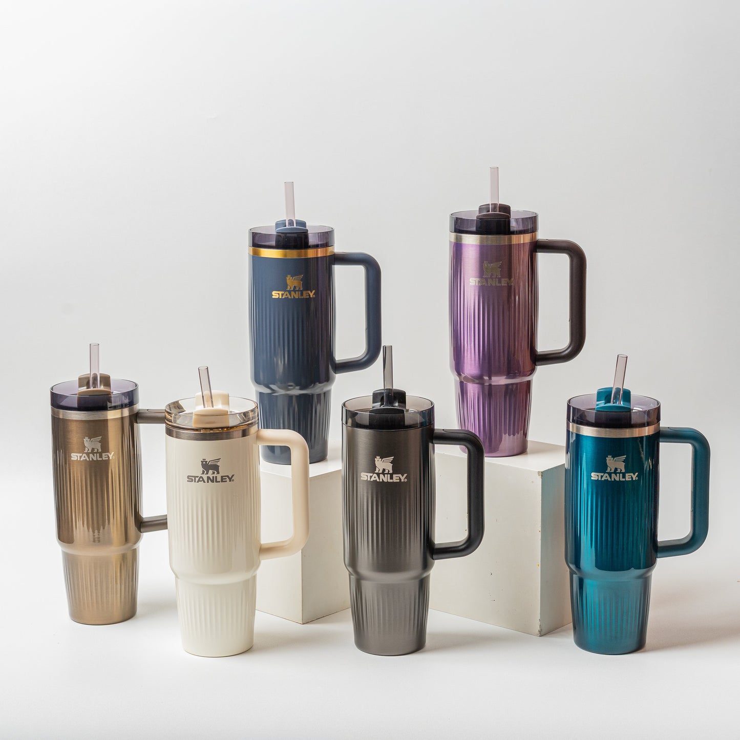 Stanley The Quencher H2.0 Fluted Flowstate Tumbler 30oz (887ml)