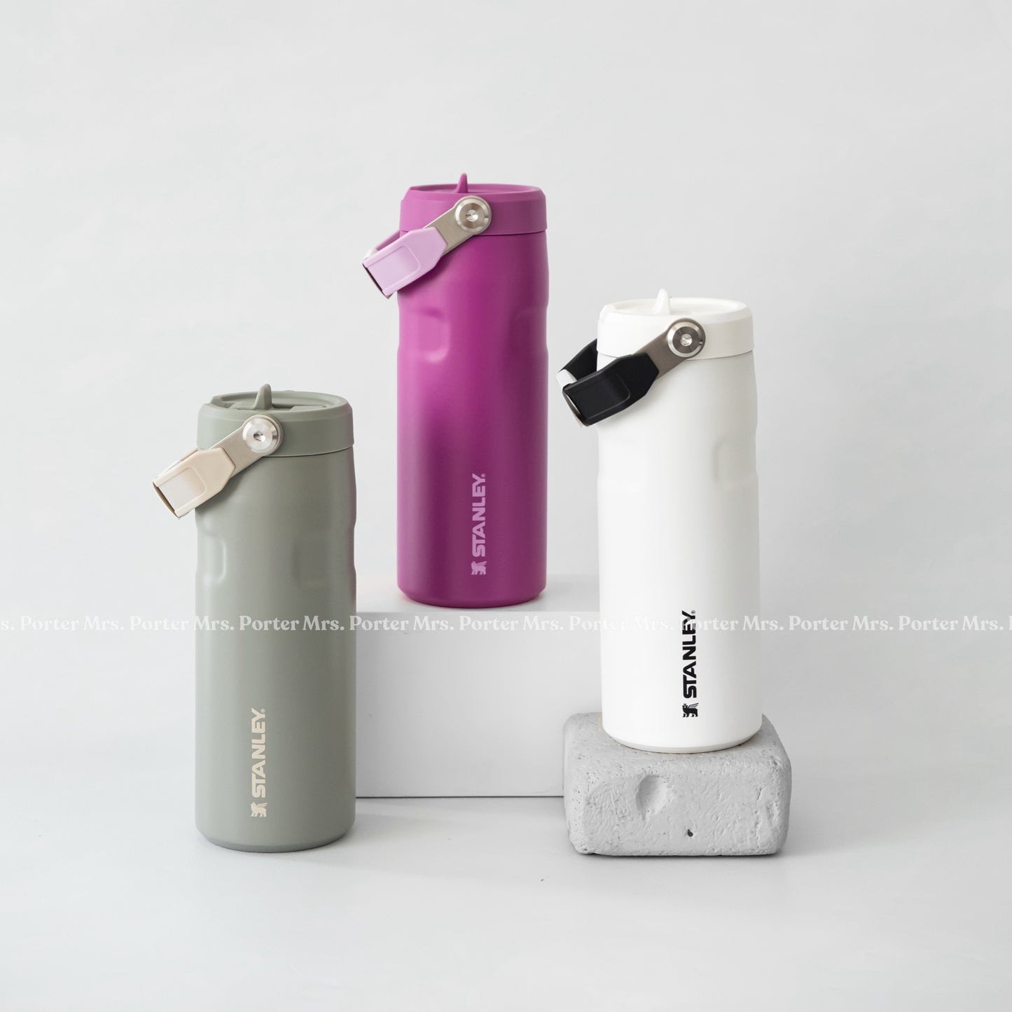 Stanley The IceFlow Bottle with Flip Straw Lid