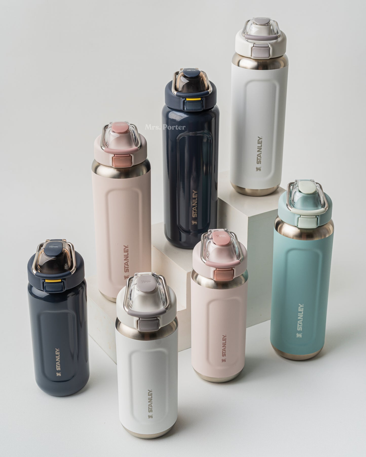 Stanley Classic Wellspring Bottle