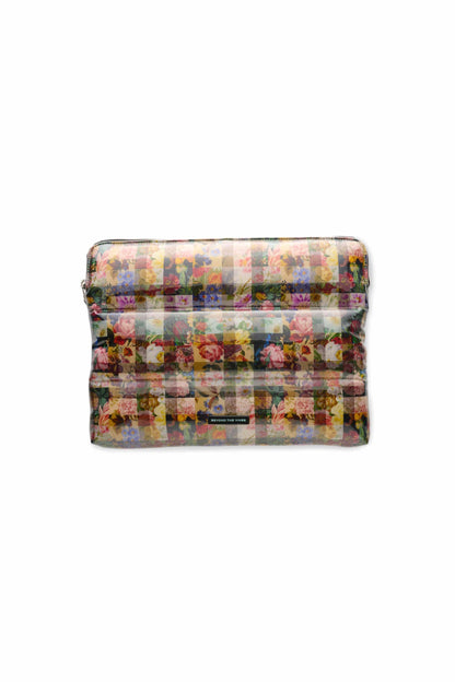 Beyond The Vines BTV Mesh Poofy Laptop Sleeve