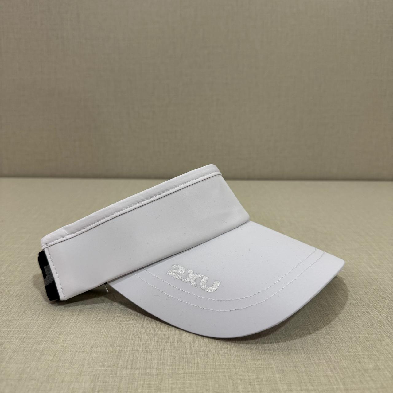 2XU PERFORMANCE VISOR