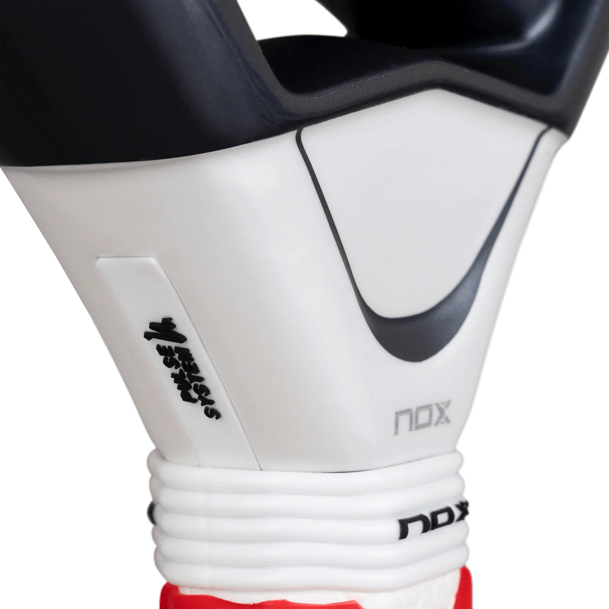 NOX AT10 LUXURY GENIUS 12K ALUM XTREM LITE 2026 BY AGUSTÍN TAPIA PADEL RACKET