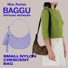BAGGU - SMALL NYLON CRESCENT BAG